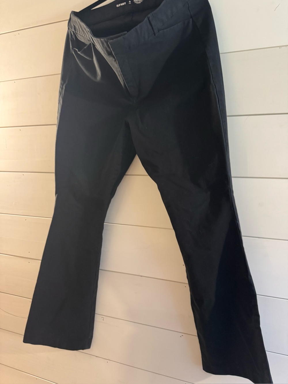 Old Navy Women's Black Pixie Flare Pants